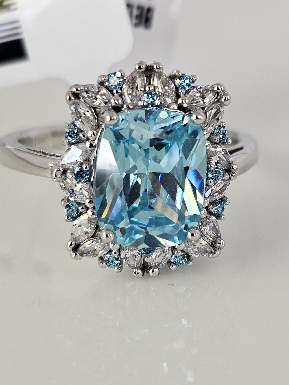 Beautiful Blue Apatite & Diamond Simulant Ring New Size 8!